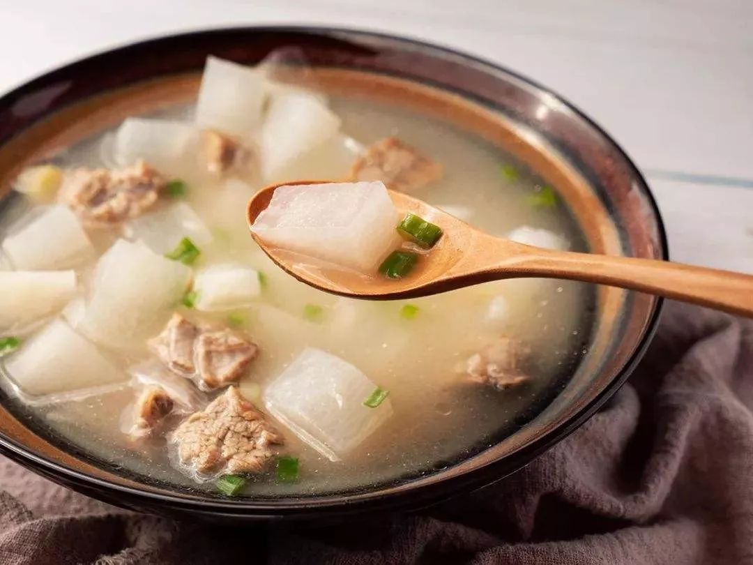 食疗进补靓汤1001秘籍 PDF